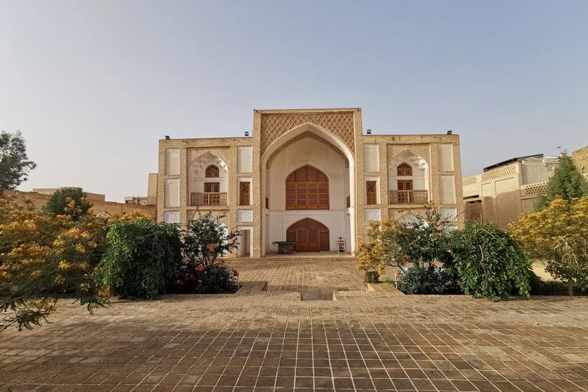 عمارت عبدالله آباد ساوه (عمارت حاکم)