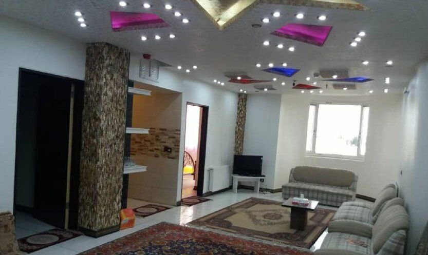 هتل آپارتمان خانه مسافر ابوریحان شاهین شهر